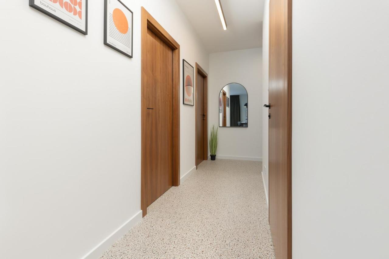 Trendy & Spacious 3-Room Apartament Warsaw Wilanow By Noclegi Renters Exterior foto