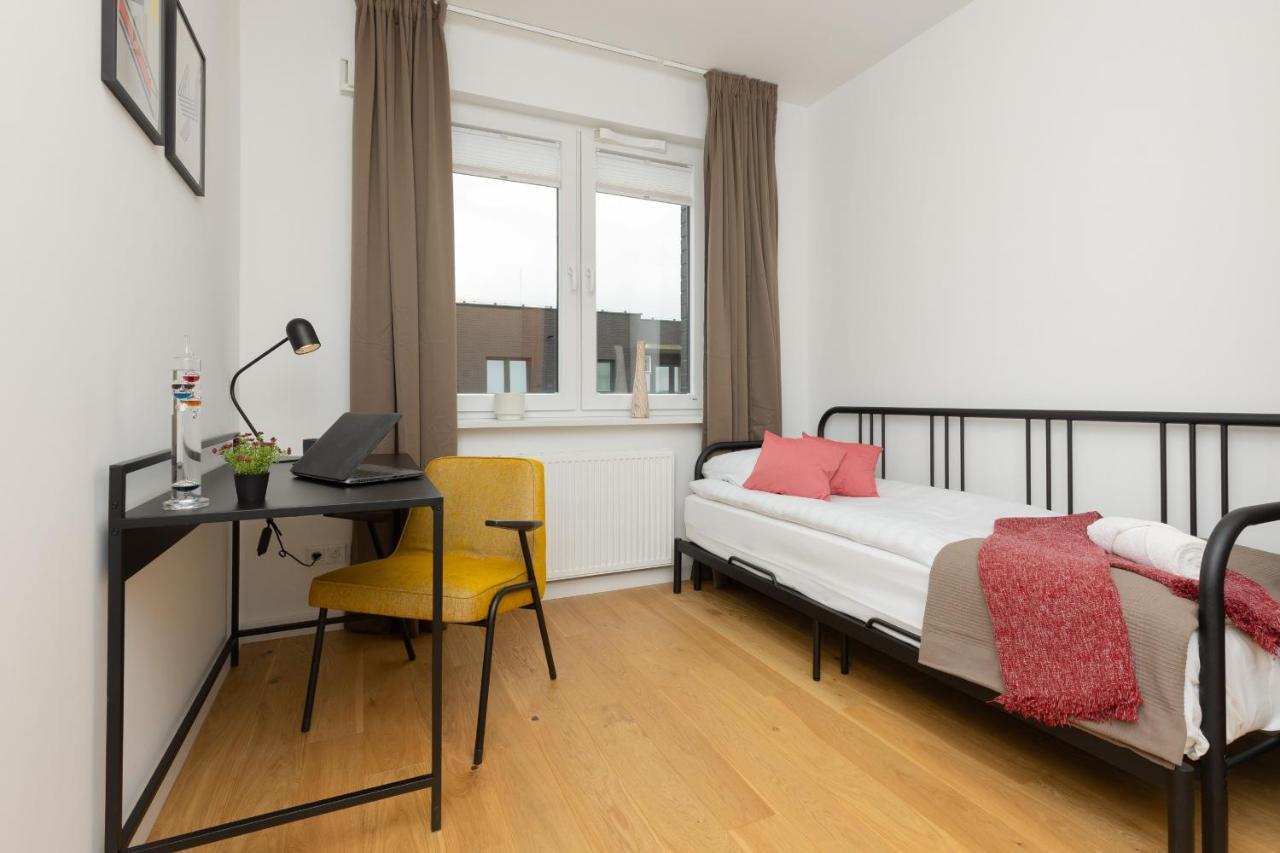 Trendy & Spacious 3-Room Apartament Warsaw Wilanow By Noclegi Renters Exterior foto